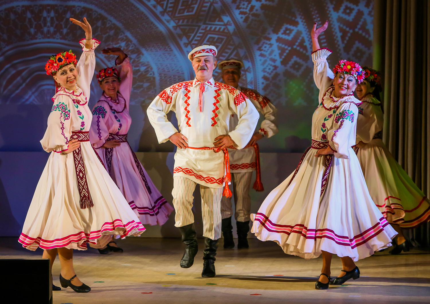 Белорусский танец Крыжачок