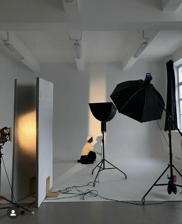 Студия для видеосъемки. Оборудование для фотостудии. Студийная видеосъемка. Студийная видеосъемка. Студийная видеосъемка.