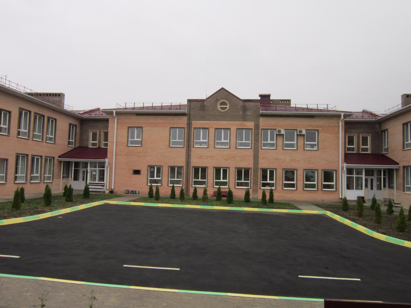 Гуково улица гагарина. Детский сад сказка гуково. Г гуково ростовская область детский сад рябинушка. Детский сад ивушка гуково. Садики гуково.