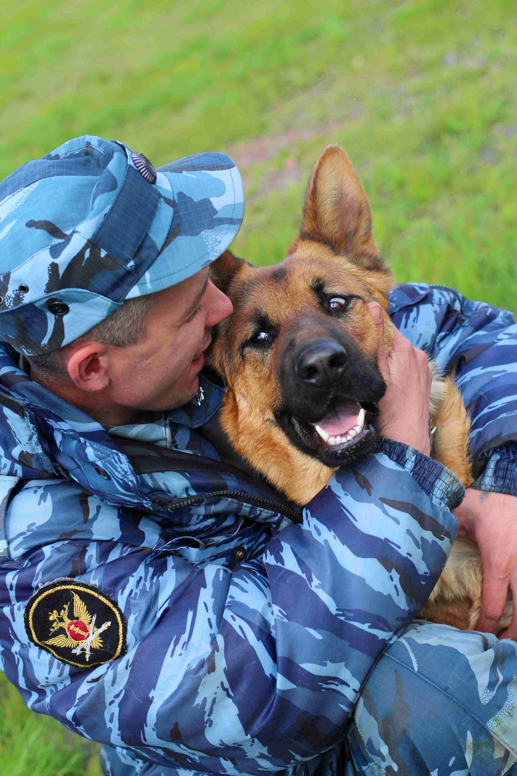 Картинки кинолога с собакой