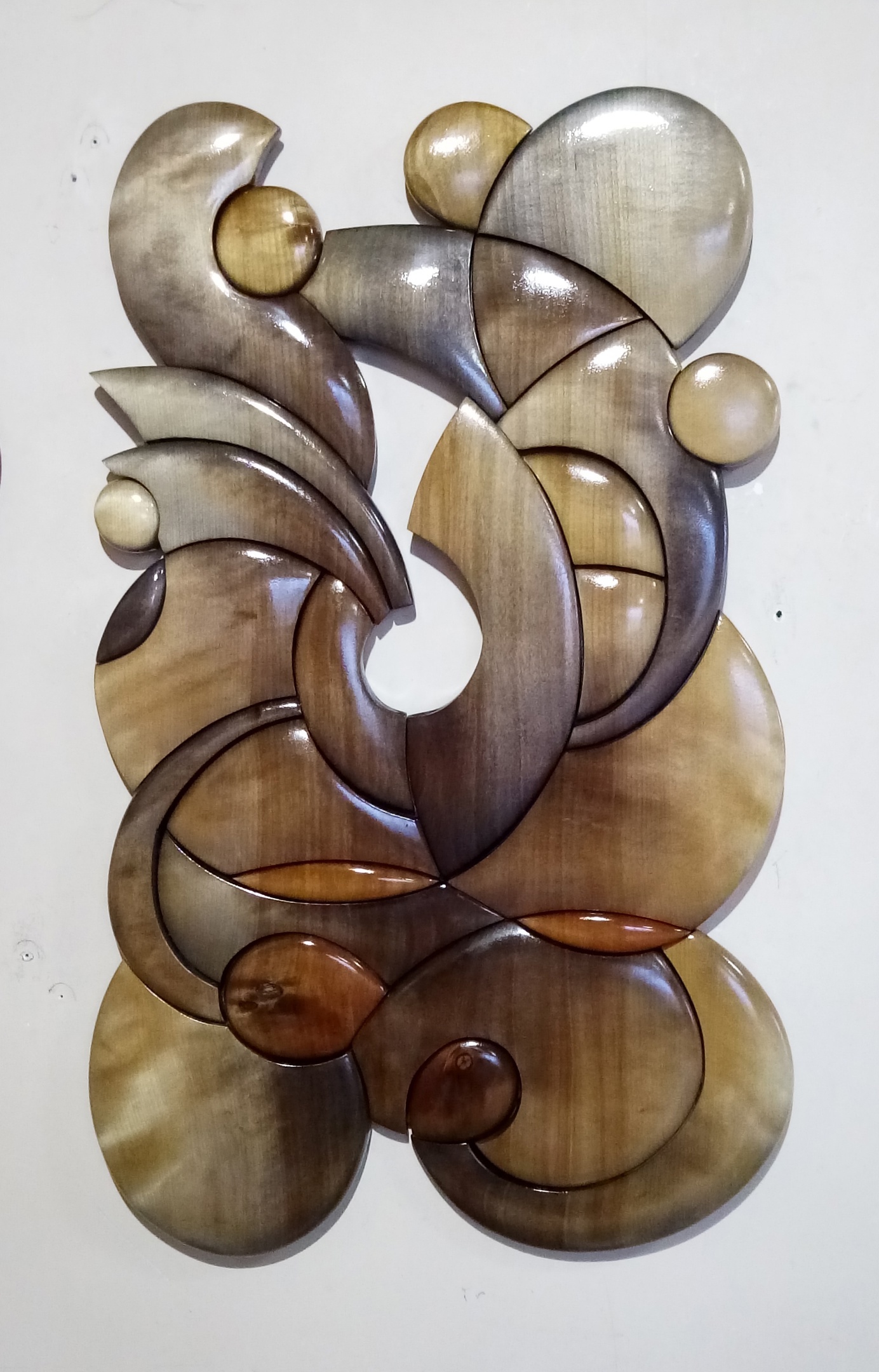 украшения из дерева