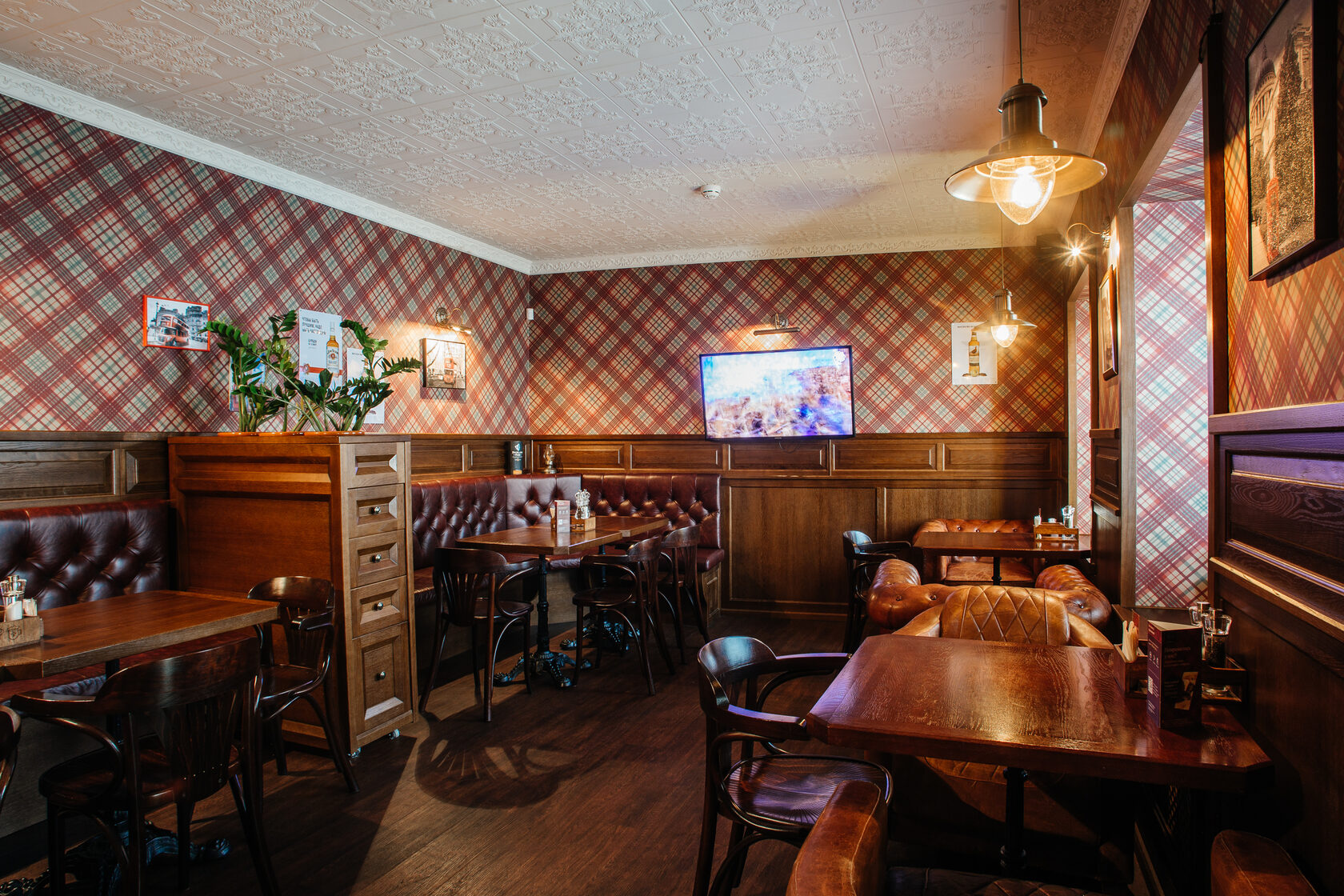 Ул гороховая 17. Oldham pub Санкт-Петербург. Oldham Steak House Санкт-Петербург. Oldham pub & Steak House. Санкт-Петербург набережная реки мойки 56 Oldham.