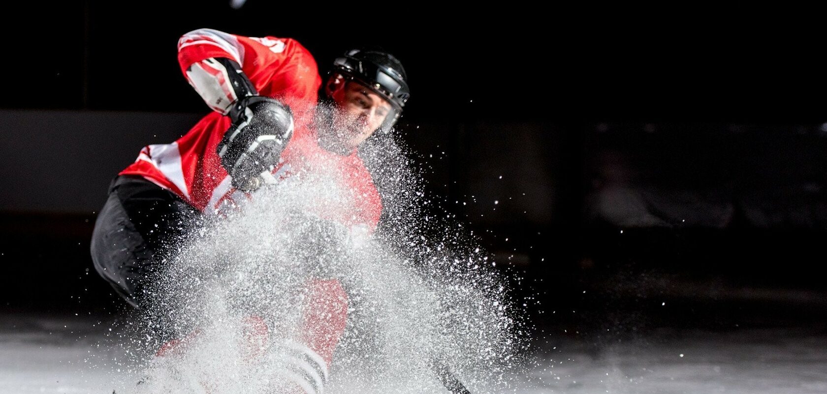 нагрудник хоккейный bauer х60. хоккей bauer краги коньки. хоккей эстетика. бауэр реактор 7000 нагрудник хоккей вратарь. форма хоккейная экипировка нашейник.