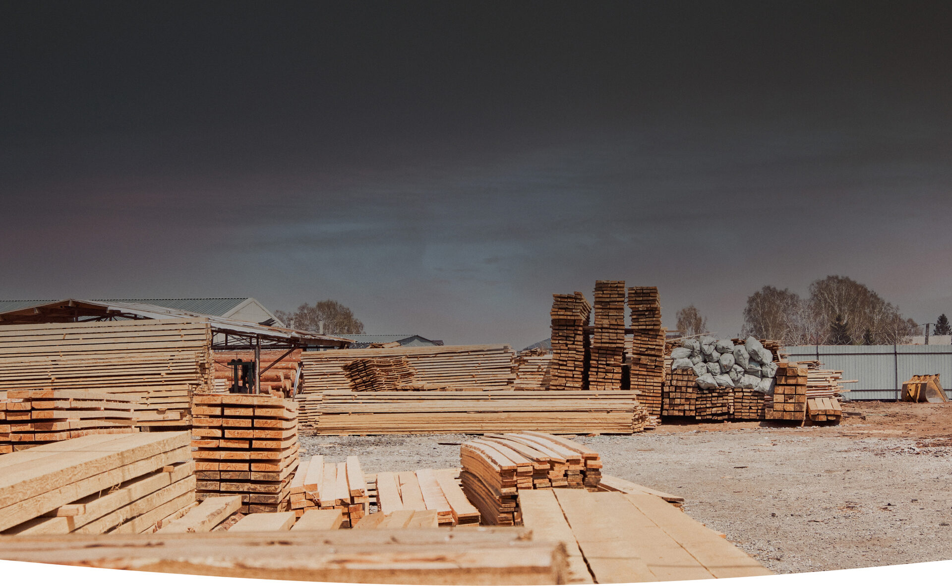 Производство и продажа пиломатериалов с доставкой и бесплатным распилом ...