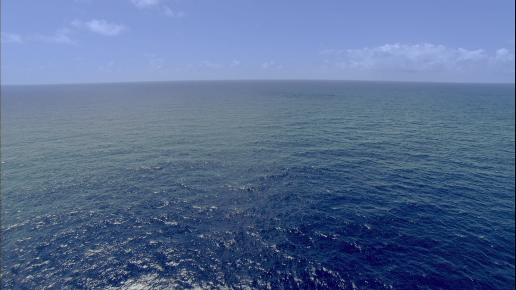 Почему видео тихое. Аляскинский залив. Тихий океан. Тихий океан фото. Центр Тихого океана.