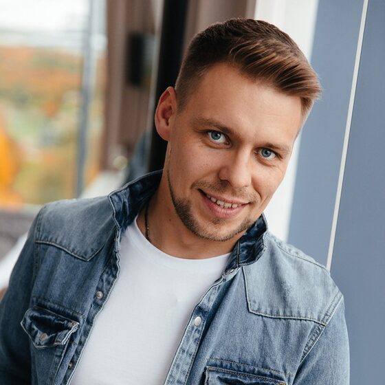 Роман Галигузов
