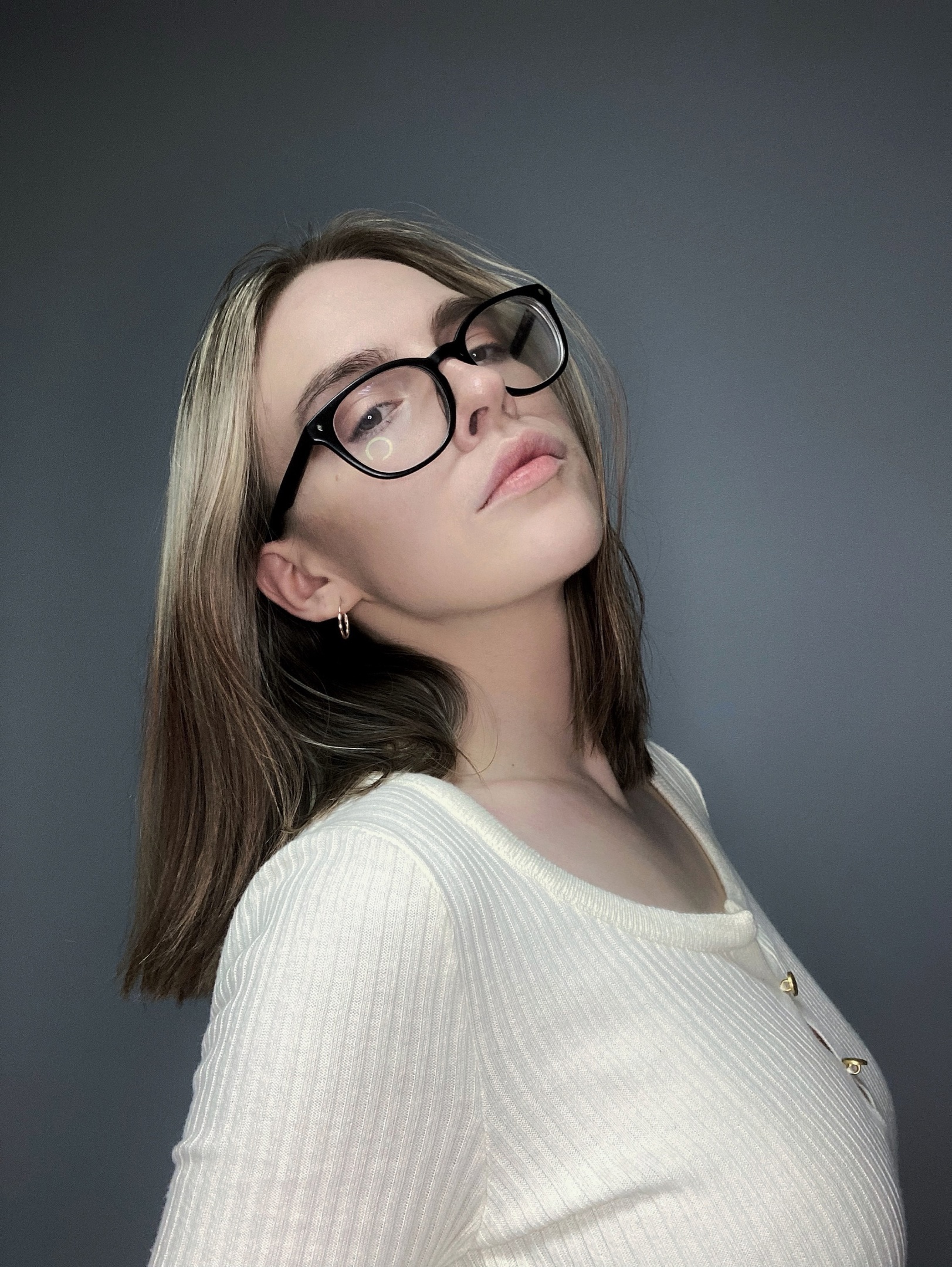 Арина цветкова