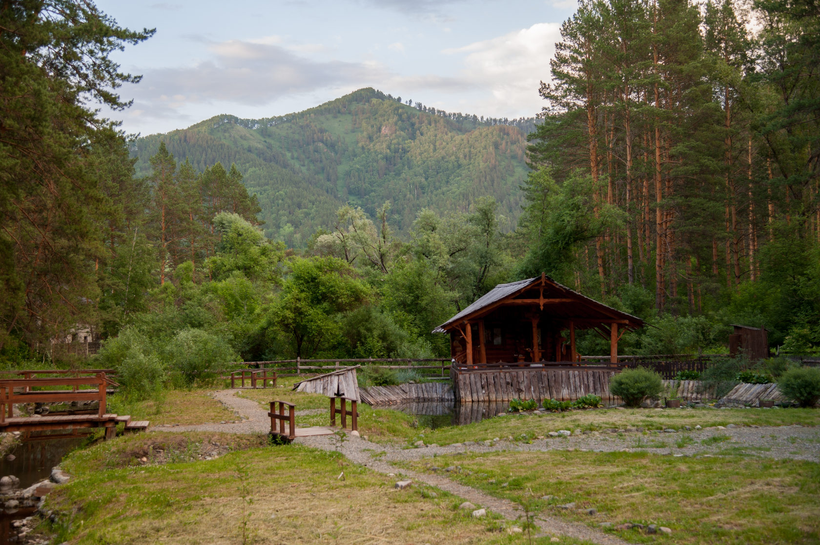 Ретритный центр мира Теректа