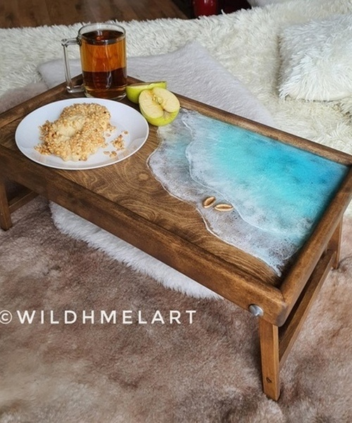 Столик для завтрака