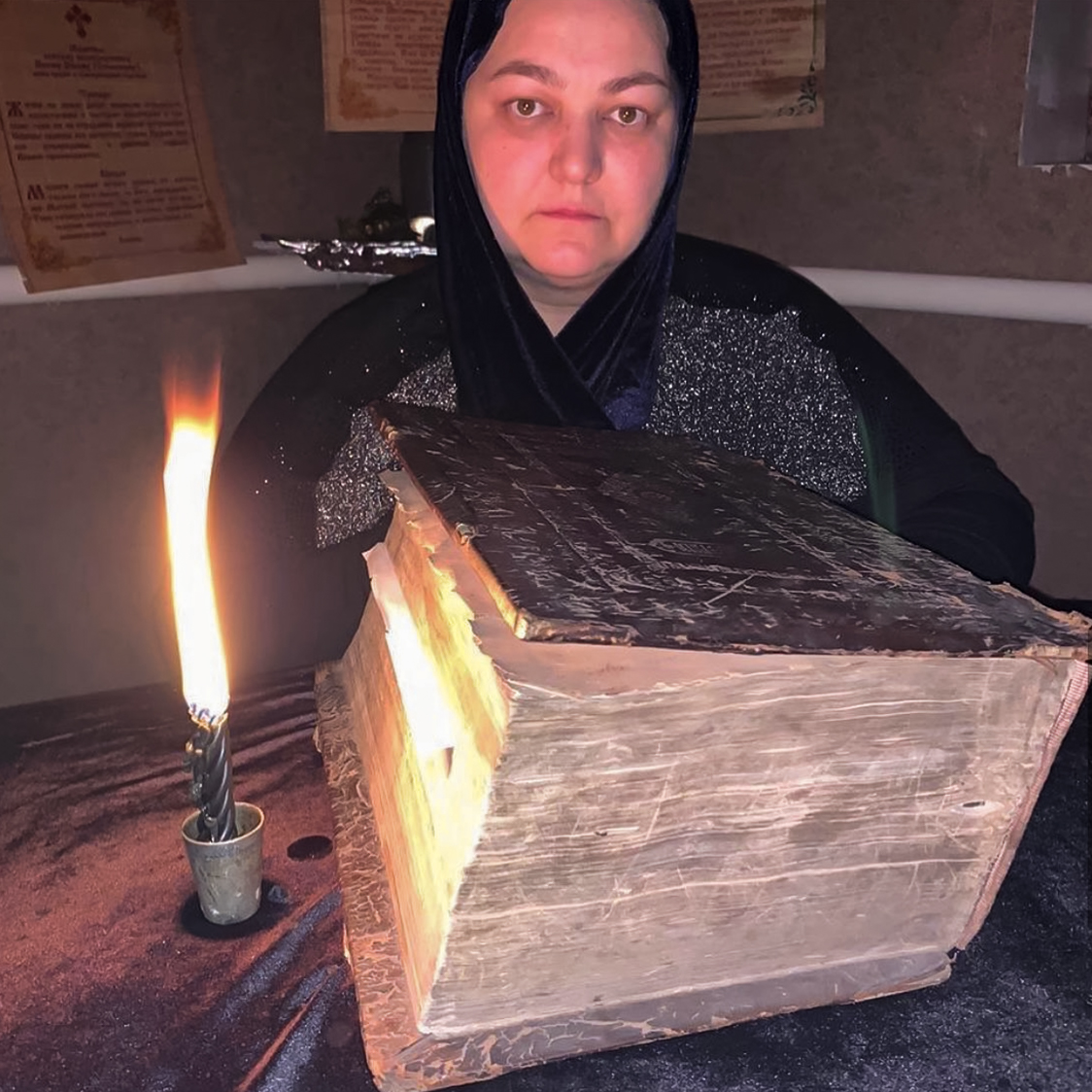 Таро‑колода и руны