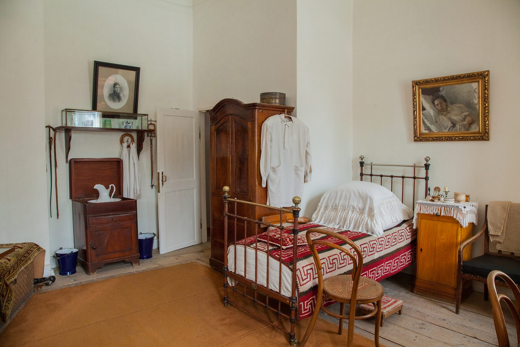 Photo by Fabrice Photo by Fabrice