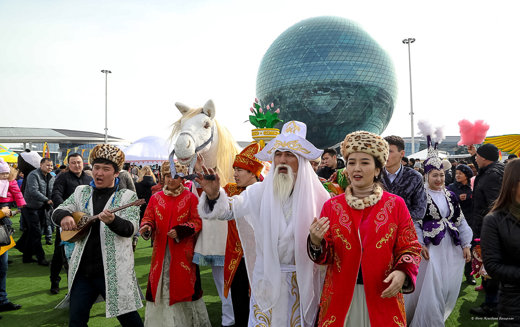 праздники в казахстана