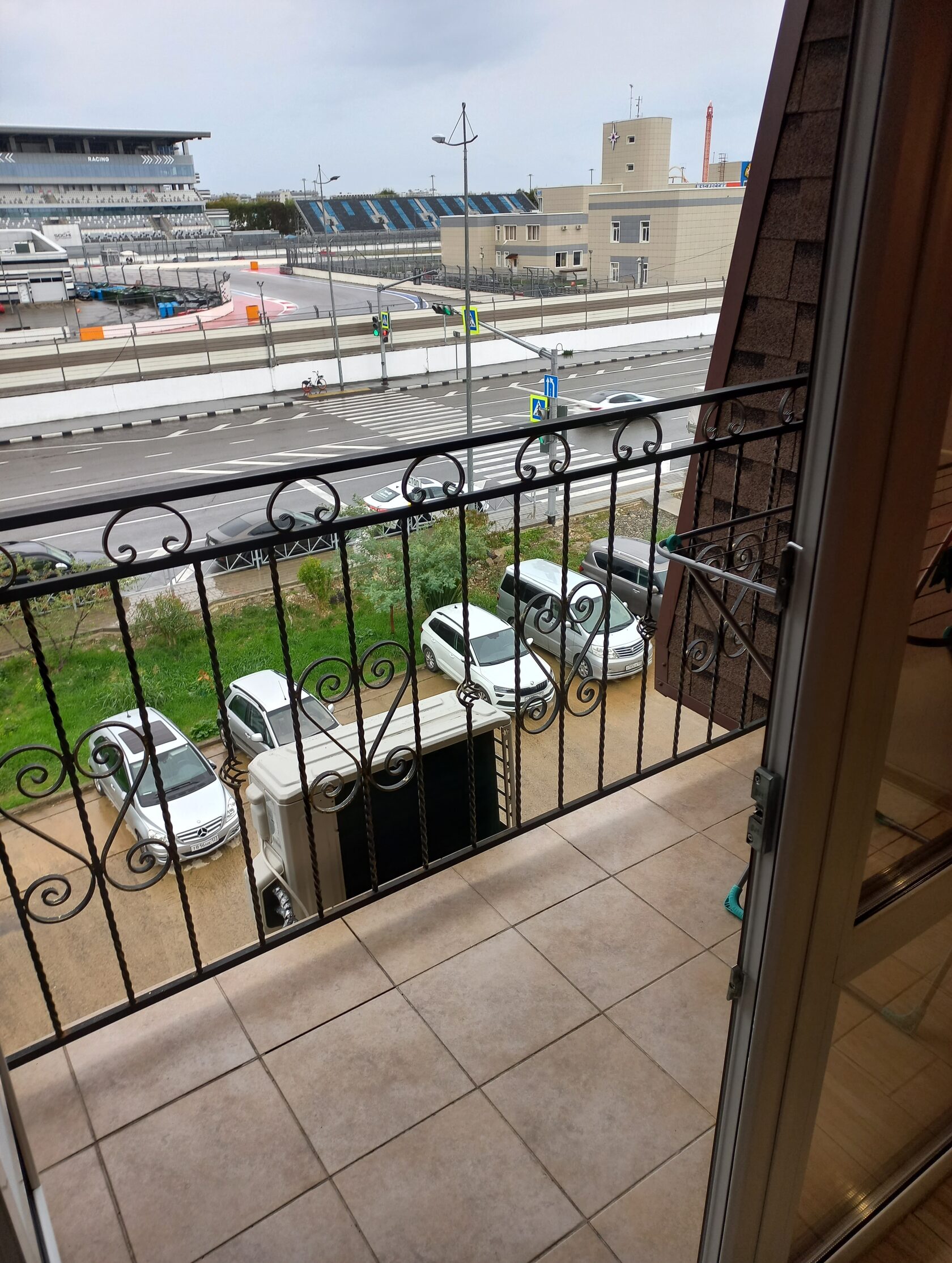 апартаменты санлайф адлер. сочи адлер аренда. сочи адлер аренда. ленина 282/25 адлер отель. гостевой дом роберто адлер.