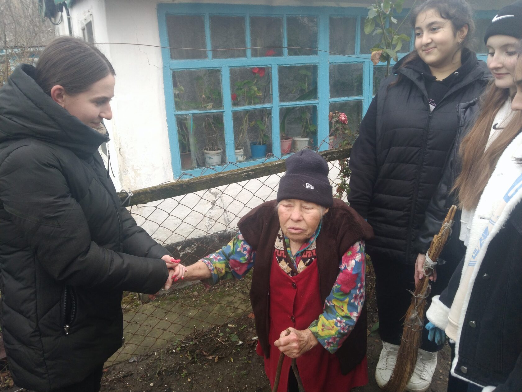 учитель истории и обществоведения. преподаватель истории и обществознания. учитель истории илья демаков. школа обществознания школа обществознания. учитель истории и обществоведения.