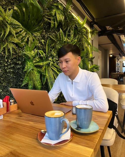 Что делать если не работает тик ток. Почему не работает текк ток. Как менять длительность фото в тик токе. Тик ток аккаунт. Удалить приложение тик ток.